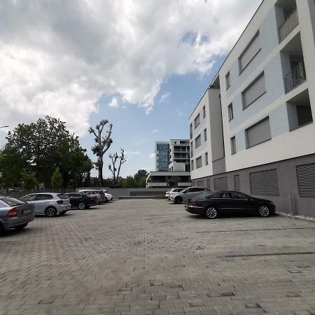 Vizpart Honved Apartman Balatonlelle Luaran gambar